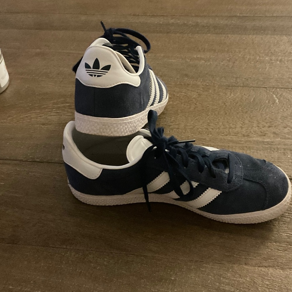 adidas Kids Suede Sneakers in Navy and White